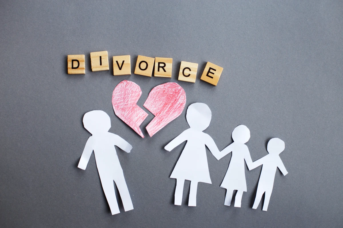 Divorce et résidence alternée : Guide complet pour une transition en douceur