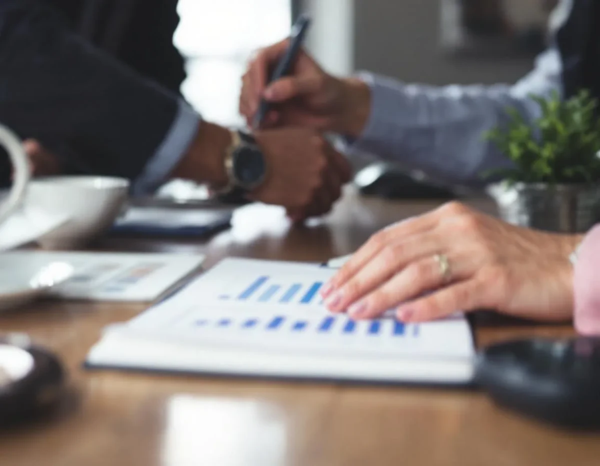Sécuriser les Contrats Commerciaux : Stratégies pour Éviter les Nullités